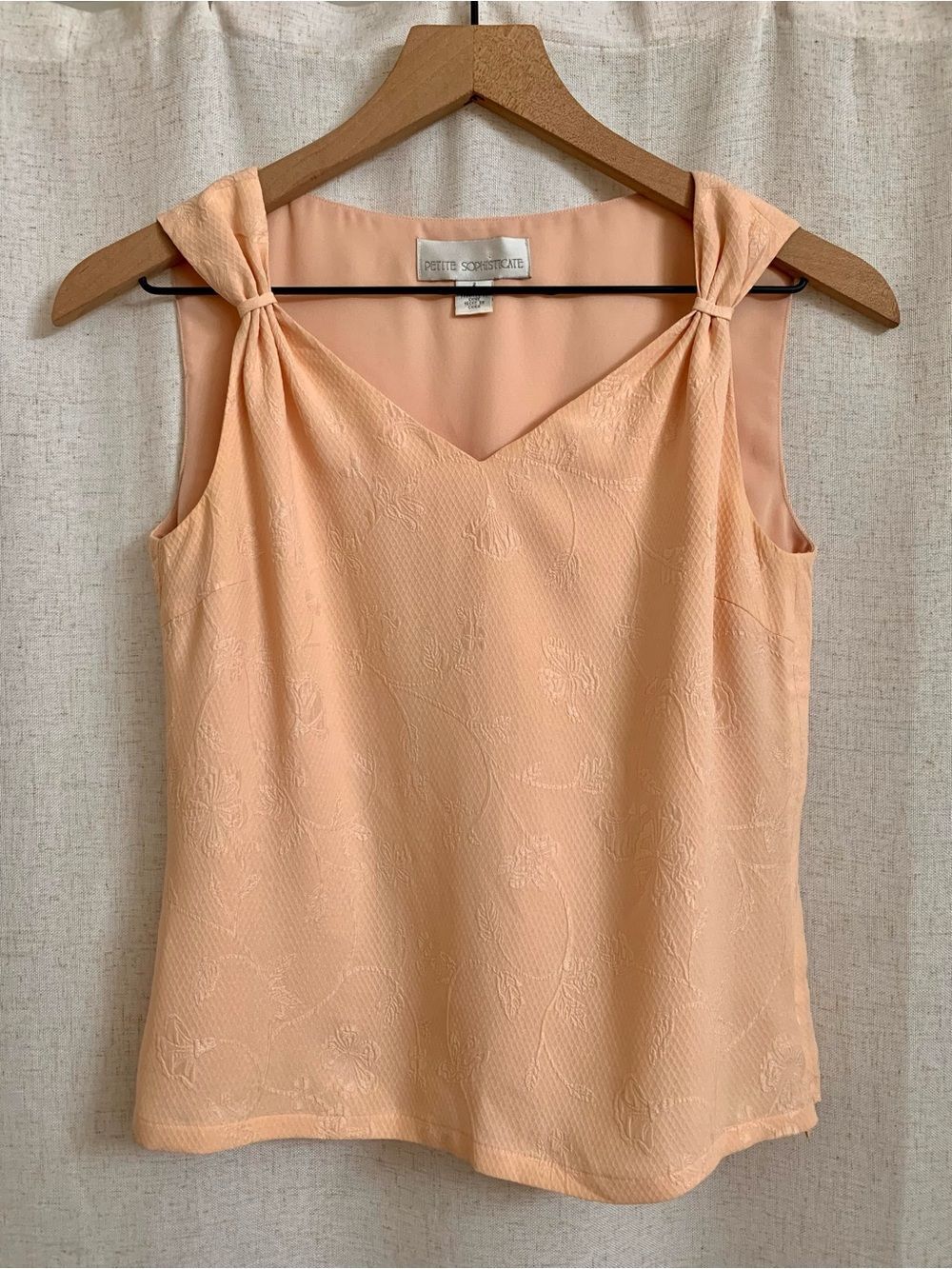 Petite Sophisticate 100% Silk Peach Knot-Shoulder V-Neck Tank Blouse 2 Vintage